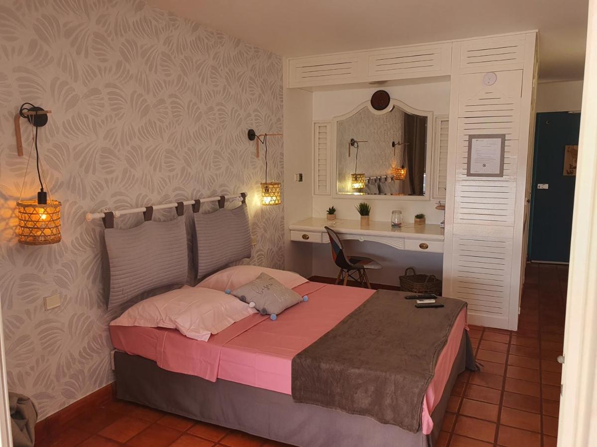 Vacance Au Soleil ! Studio Abricot 310 La Trinité Dış mekan fotoğraf